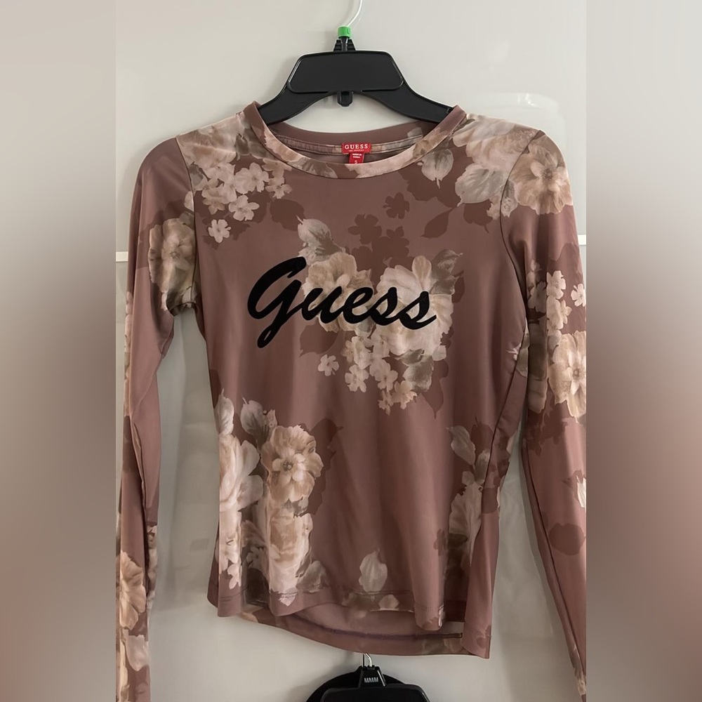 Guess t-shirt